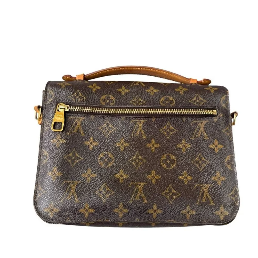 Authentic LOUIS VUITTON METIS Pochette Flap Monogram Leather Top Handle - Picture 2 of 16